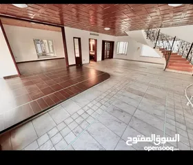  5 Villa for rent in Al Azaiba 18 November