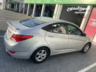  1 Hyundai accent 2014