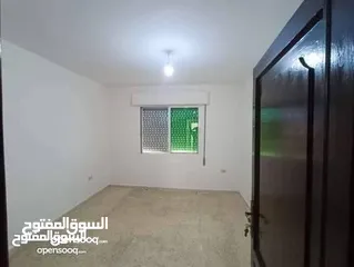  8 شقة مميزة جدا للبيع في البيادر حي الرونق قرب مدرسة ارقى التربوي