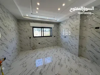  3 شقة للبيع في حي الصحابه ( Property ID : 38422 )