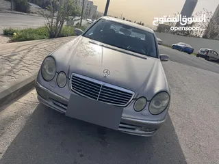  2 مرسيدس E 200 موديل 2004 للبيع