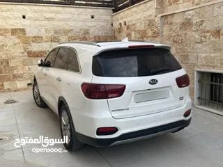  1 كيا سيرنتو 2018