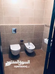  12 شقة غير مفروشة للإيجار ( Property 40132 ) سنوي فقط