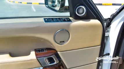  11 Range Rover Vogue SE - V8 - 2014 MODEL - GCC