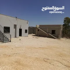 10 للبيع في عابود شاليه مساحة واسعة