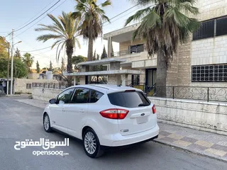  19 فورد سي ماكس 2013 فل بحاله ممتازه