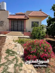  2 بيت مستقل بسلفيت   مساحة 1530 بحديقة رائعة
