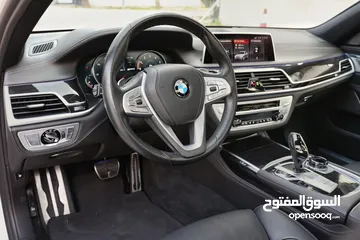  3 BMW 740i 2019