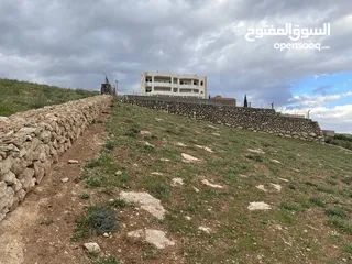  1 ةاطلاله مميزه قطعة ارض في ام رمانه مطله جدا وجميع الخدمات