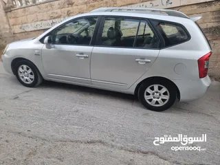  2 كيا كارينز 2008