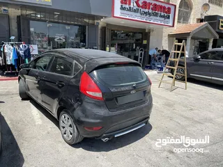  2 فورد فيستا للبيع