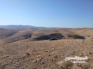  11 قطعة ارض 3دونمات ونصف فقط  مطلة ومرتفعه واصل جميع خدمات شرق جرش دحل