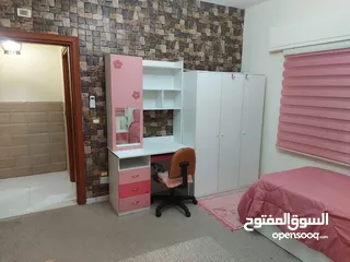  14 منزل طابق ارضي للإيجار مفروش في ابو نصير