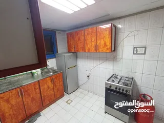  4 عرض حصري شقة غرفتين وصالة مفروشة في كورنيش عجمان للايجار الشهري