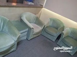 2 طقم كنب  للبيع بسعر حرق