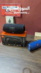  3 JBL Charge 5 Wi-Fi جديدا استعمل تجربه فقط النسخة الجديدا صوت JBL الأصلي الجريء مع صوت جهير عميق