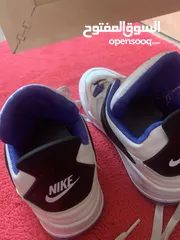  4 حذاء نسائي ورجالي نمرة 39 نايكي سبورت ترندي