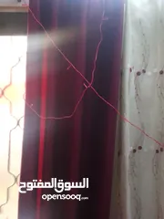  5 بردايه لون خمري قماش ثقيل كامله مع الجسر ولا غلطه بحاله ممتازه عدد واحد فقط