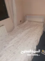  4 غرفة نوم بناتي للبيع أسرة عدد 2 خزانه تسريحه مكتب