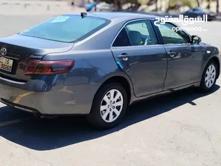  9 تويوتا كامري 2008 بنزين أصلي السيارة نخب لا ينقصها شيء خلفي جيد بسعر 5500 دينار ترخيص سنه كامله دهان