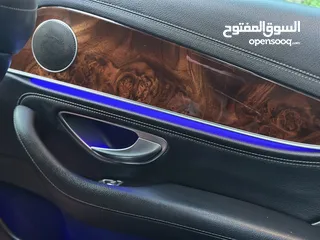  18 ‏Mercedes - Benz  E300