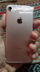  2 ‏iPhone 7 للبدل ب ايفون 8