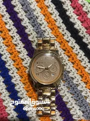  2 ساعتين للبيع