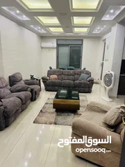  1 كنب ركلاينر للبيع