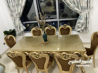  6 طاولة طعام مكونه من 8 كراسي /Dining table from 8 chair