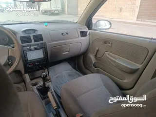  8 كيا ريو موديل 2005