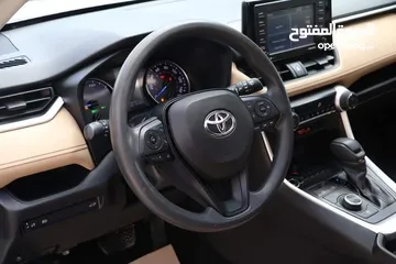  7 Toyota rav4 2020 xle ليثيوم