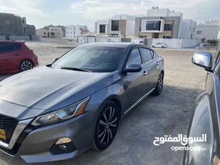  7 Nissan Altima 2020