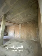  2 مخازن للإيجار