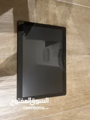  1 تاب لينوفو حاله ممتازة مع شاحن و cover. 32GB من الstorage. و 2GB من الRAM