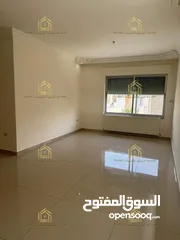  6 شقة مميزة - الرابية - 3نوم1ماستر - 175م - تدفئة غاز - قرب الخدمات العامة