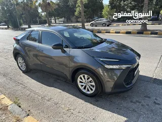  12 تويوتا CH-R هايبرد موديل 2024 الشكل الجديد كلياً مميزه للبيع