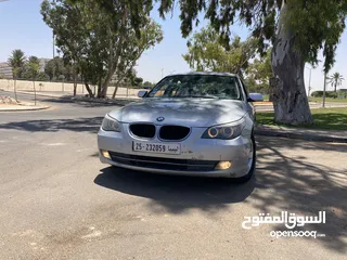  13 BMW 520i 2008