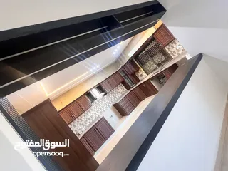  8 شقة فاخرة للإيجار