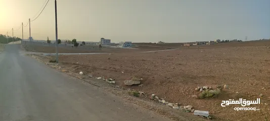  2 ارض للبيع شرق عمان البيضاء