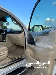  4 جيب لكزس 2021، الفئه LX570