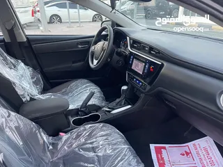  8 Toyota Corolla 4V American 2018