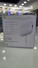  2 Apple Airpods Pro 2nd Gen with type c