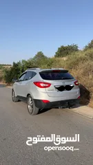  4 هيونداي توسان 2014