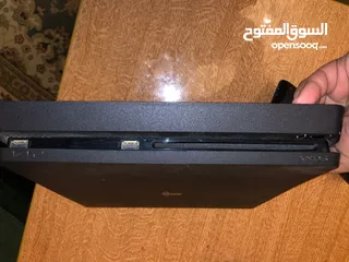  1 PS4 slim for sale