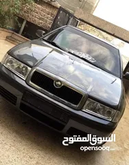  1 سكودا اوكتافيا 2004