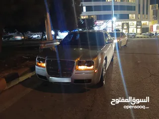  7 كرايسلر امريكي رئاسيه للبيع او البدل