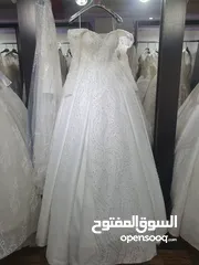  28 بيع محل بدلات وفساتين عرايس