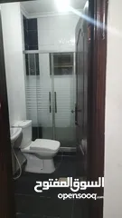  12 منزل مكون من 3غرف نوم و3 حمامات واحده ماستر وصاله وصالون  وحديقه عدد 2