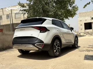  5 KIA SPORTAGE  Hybrid