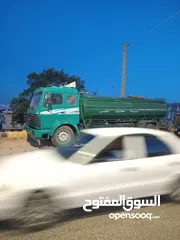  2 مرسيدس بنز تنك ماء